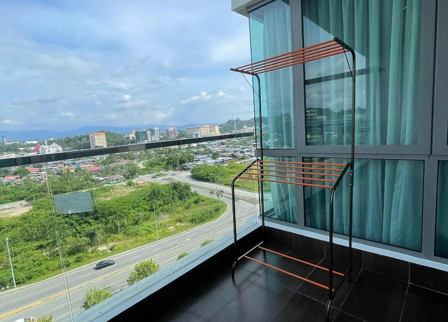 Stylish 3 Bedroom Cityview Balcony - Imago The Loft - 5-9Pax Apartment Kota Kinabalu