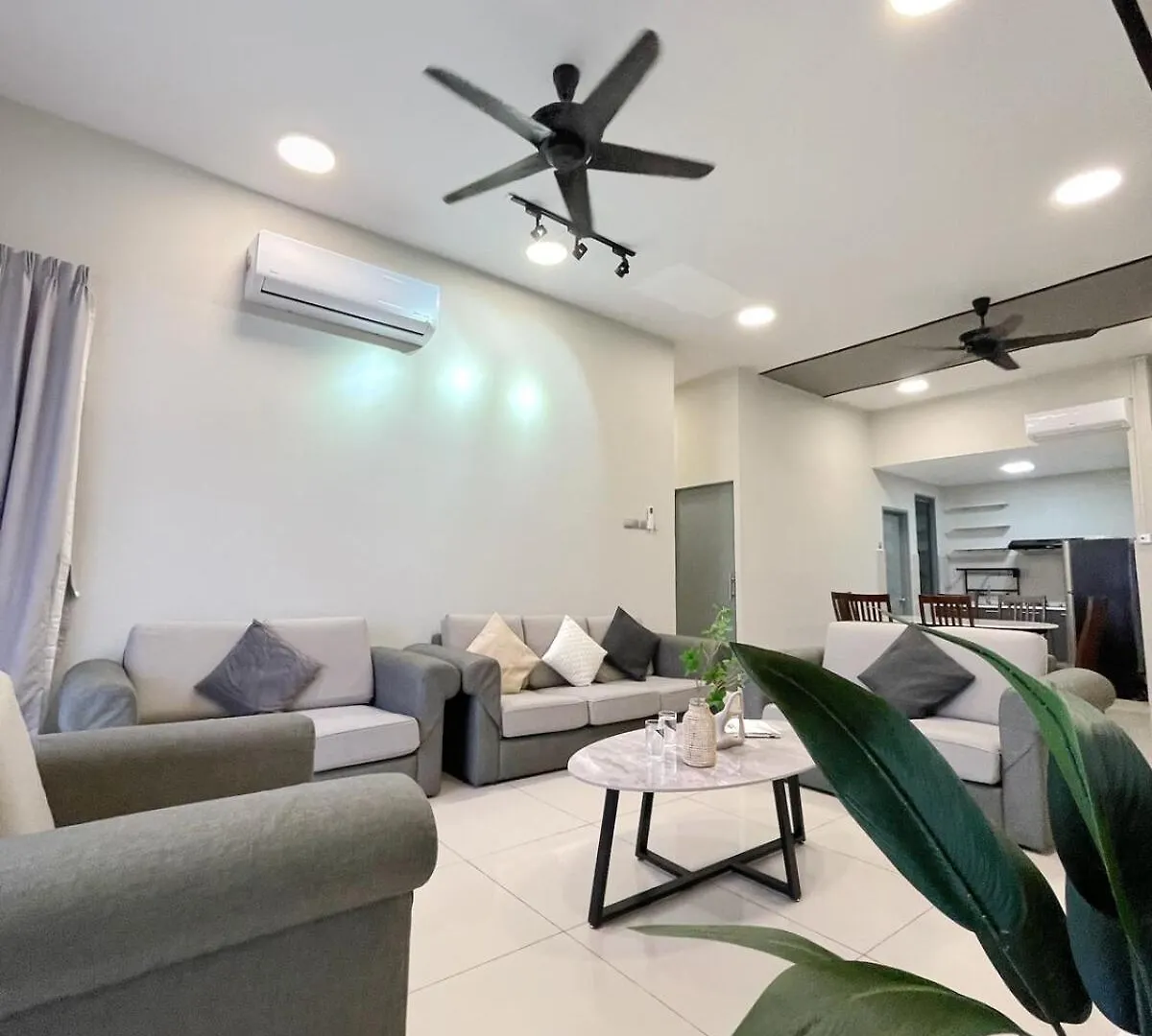 Stylish 3 Bedroom Cityview Balcony - Imago The Loft - 5-9Pax 0*, Kota Kinabalu