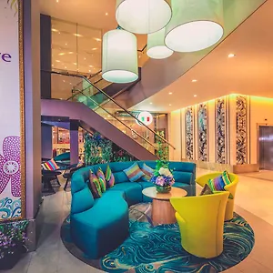Mercure Centre Hotel